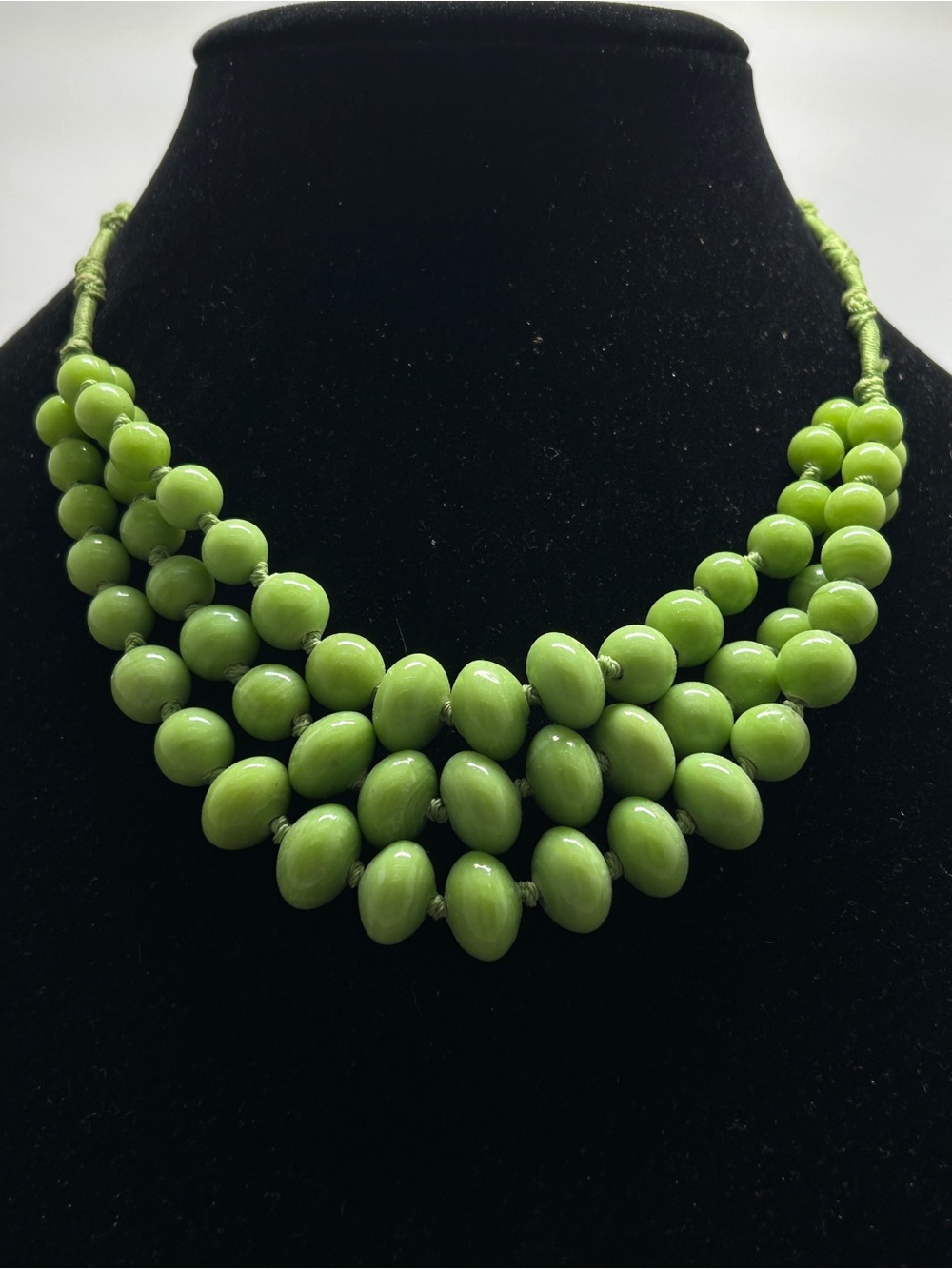 Vintage Apple Green. Glass Beaded Necklace, Triple Stand